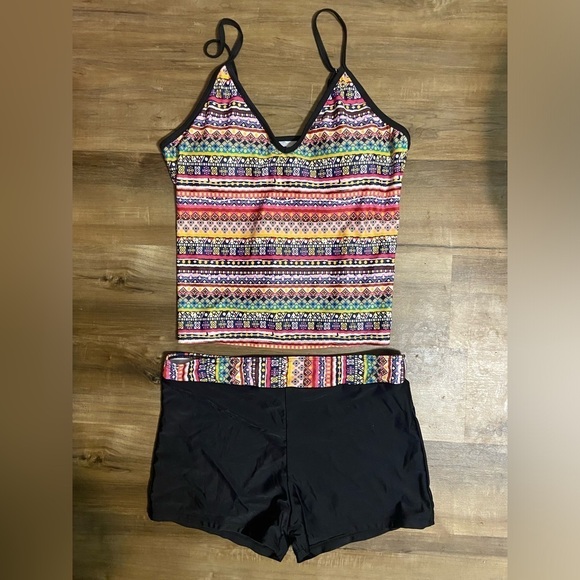 2 Piece Matching Geo Print Shorts Bikini Swimsuit - Picture 1 of 6